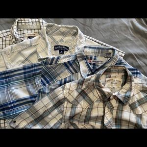Men’s button down short sleeve